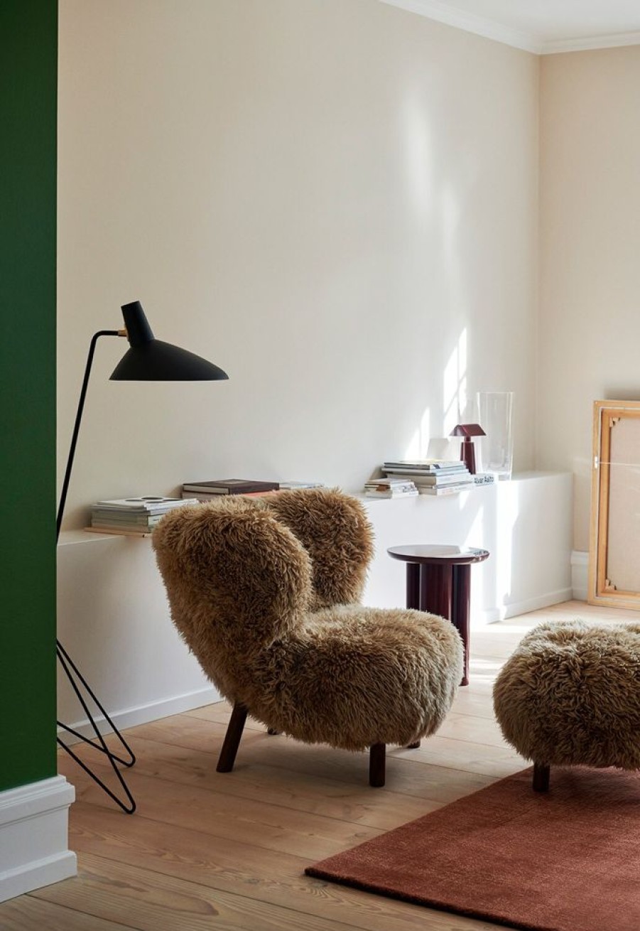 Mobler &Tradition Fatoljer | Little Petra Loungestol Vb1, Oljad Valnot / Sheepskin Honey