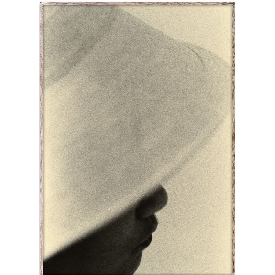 Inredning Paper Collective Posters | Girl And Hat Poster 50X70 Cm