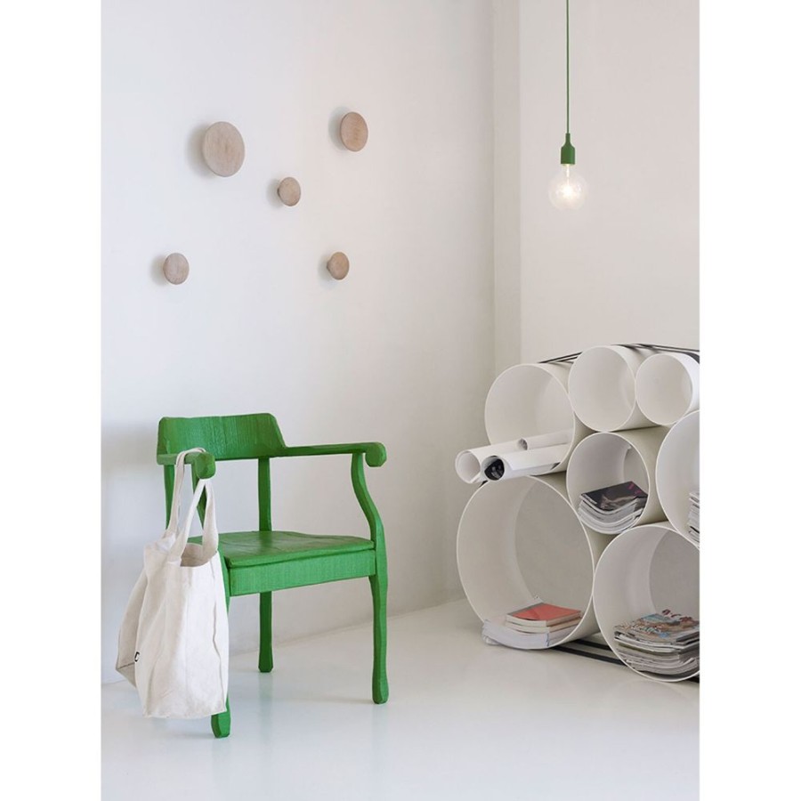 Inredning Muuto Krokar & Galgar | The Dots Krok Medium, Walnut