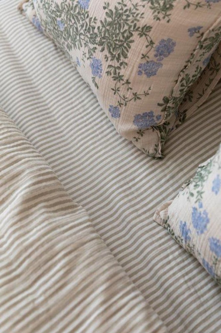 Textil Garbo & Friends Underlakan | Stripe Anjou Dra-Pa-Lakan Muslin, 180X200 Cm