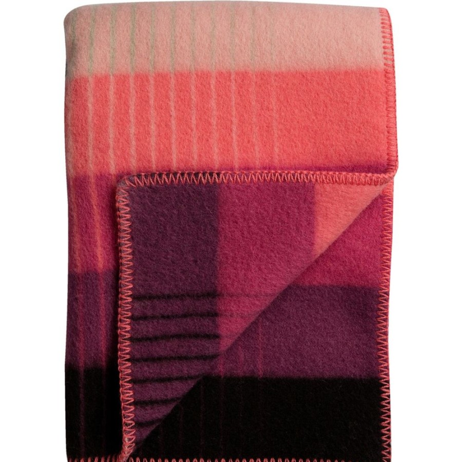 Textil Røros Tweed Pladar & Filtar | Asmund Gradient Ullplad 135X200 Cm, Rosa / Gron