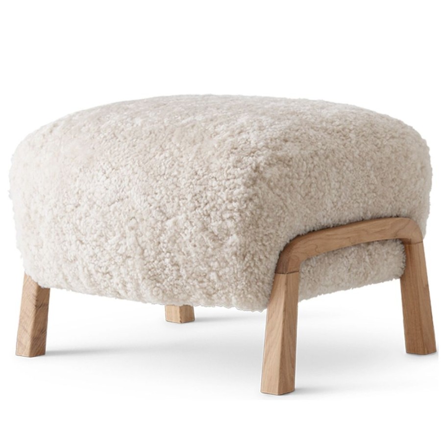 Mobler &Tradition Fotpallar | Wulff Atd3 Sittpuff, Ek/Sheepskin Moonlight