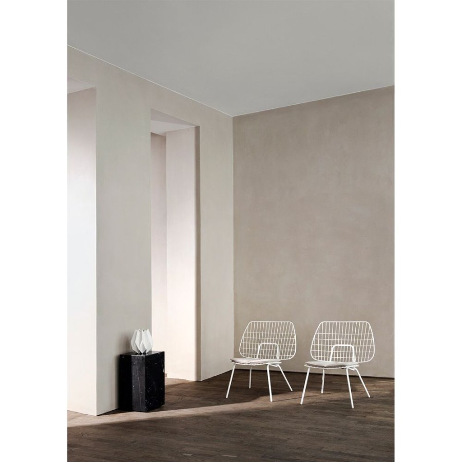 Mobler Audo Copenhagen Sidobord & Smabord | Plinth Cubic Sidobord 40X40 Cm, Carrara Marmor