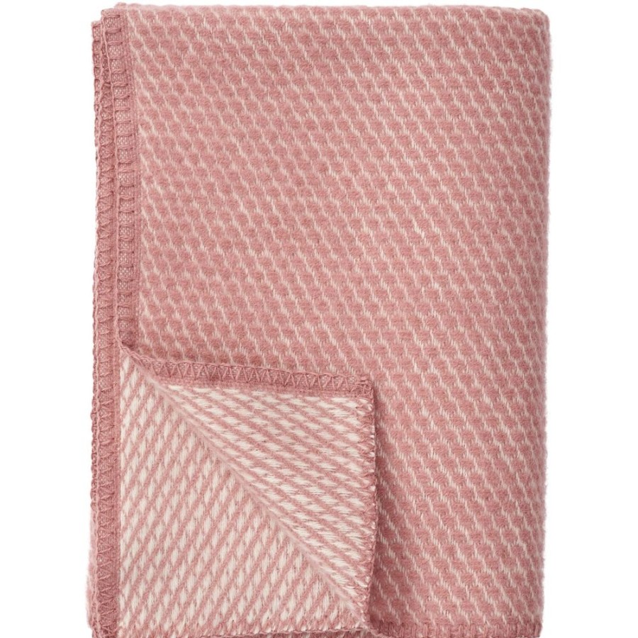 Textil Klippan Yllefabrik Pladar & Filtar | Velvet Plad Midi 90X130 Cm, Rosa