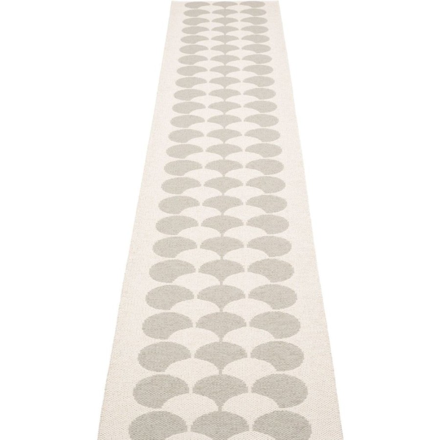 Mattor Pappelina Plastmattor | Poppy Matta Linen/Vanilla, 70X350 Cm