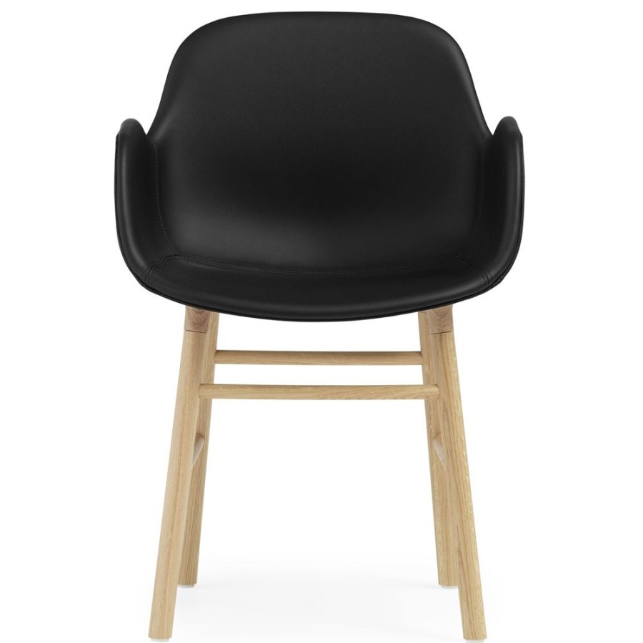 Mobler Normann Copenhagen Matstolar | Form Karmstol, Ultra Leather 41599 / Ek