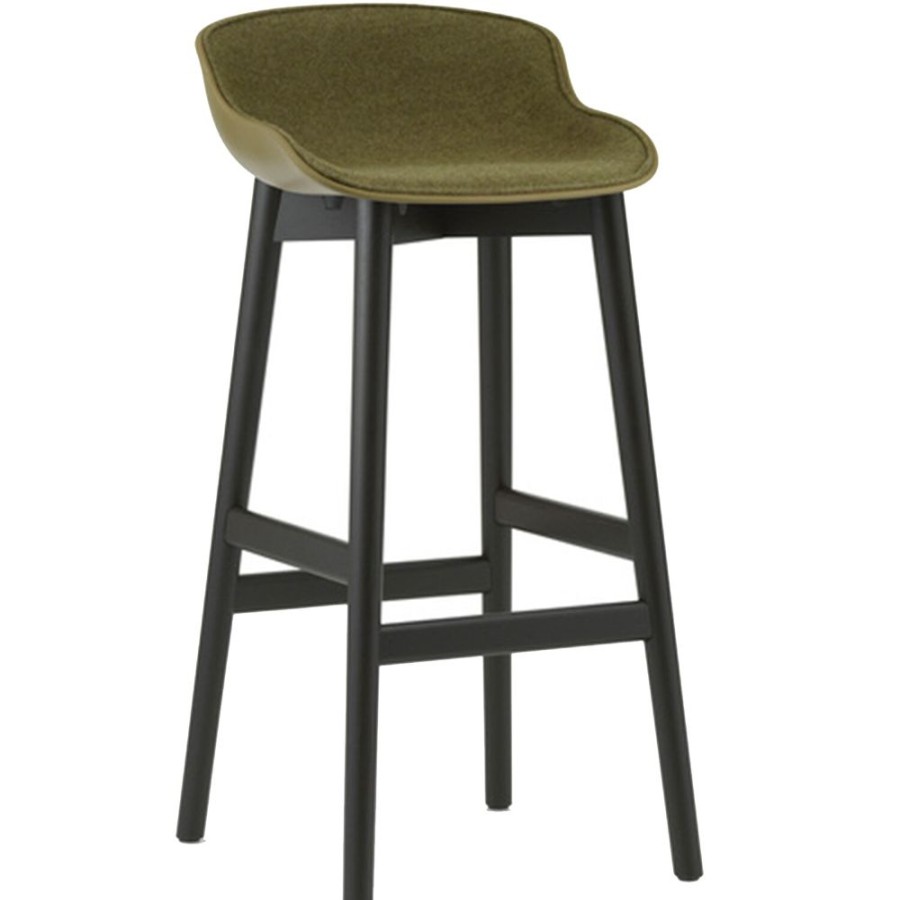 Mobler Normann Copenhagen Barstolar | Hyg Barstol 75 Cm, Kladd Framsida, Oliv / Svart Ek