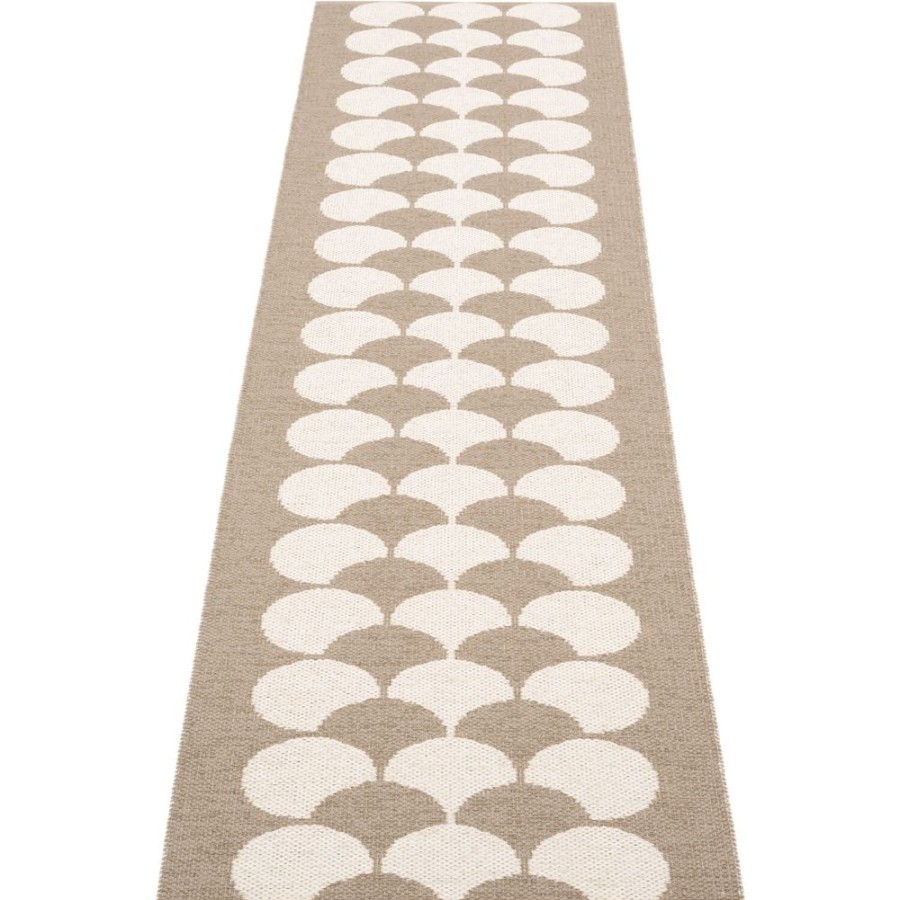 Mattor Pappelina Plastmattor | Poppy Matta Beige/Vanilla, 70X250 Cm