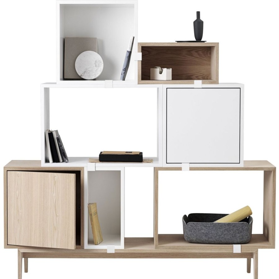 Mobler Muuto Sangbord | Stacked Hylla 2.0 Med Dorr, Ek