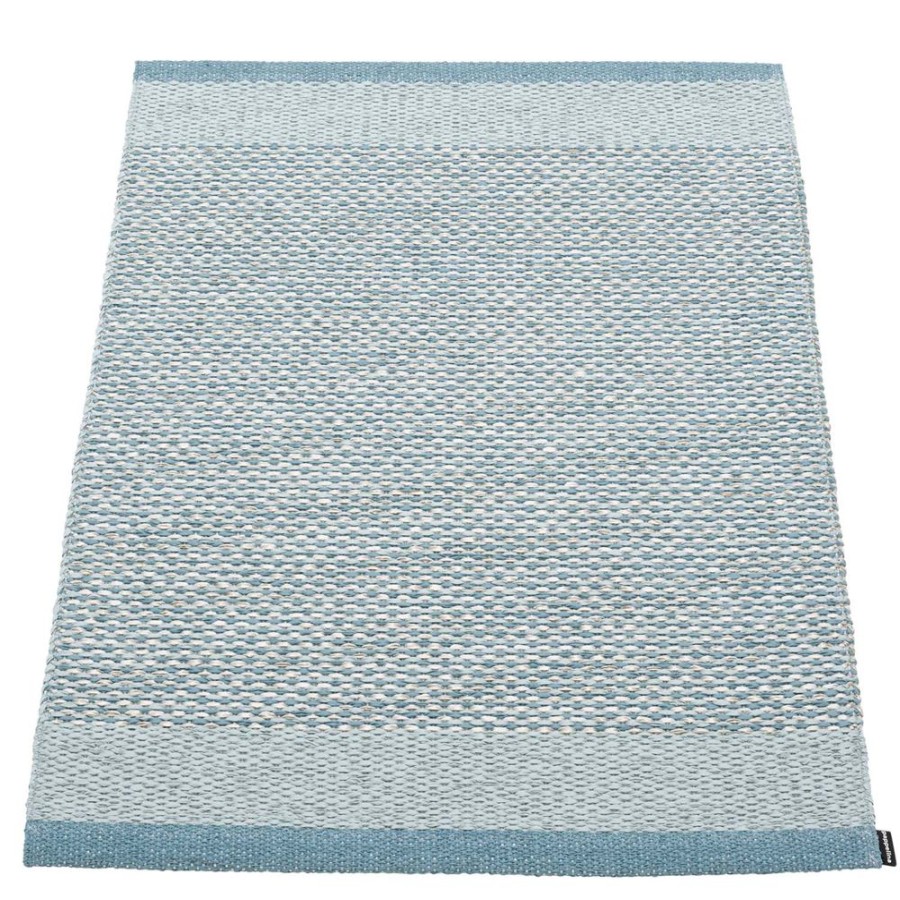 Mattor Pappelina Plastmattor | Edit Matta Dove Blue / Blue Fog / Stone Metallic, 60X85 Cm