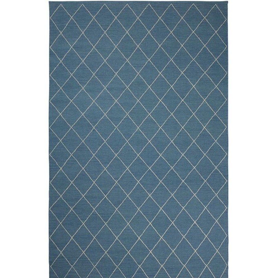 Mattor Chhatwal & Jonsson Ullmattor | Diamond Matta 230X336 Cm, Heaven Blue/Off White