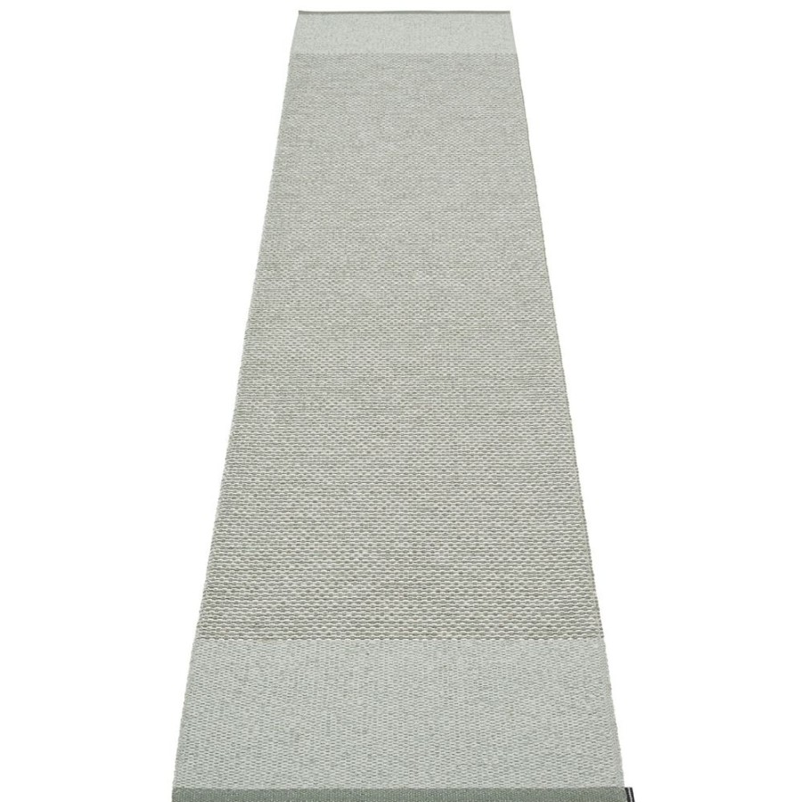 Mattor Pappelina Plastmattor | Edit Matta Army / Sage / Stone Metallic, 70X300 Cm