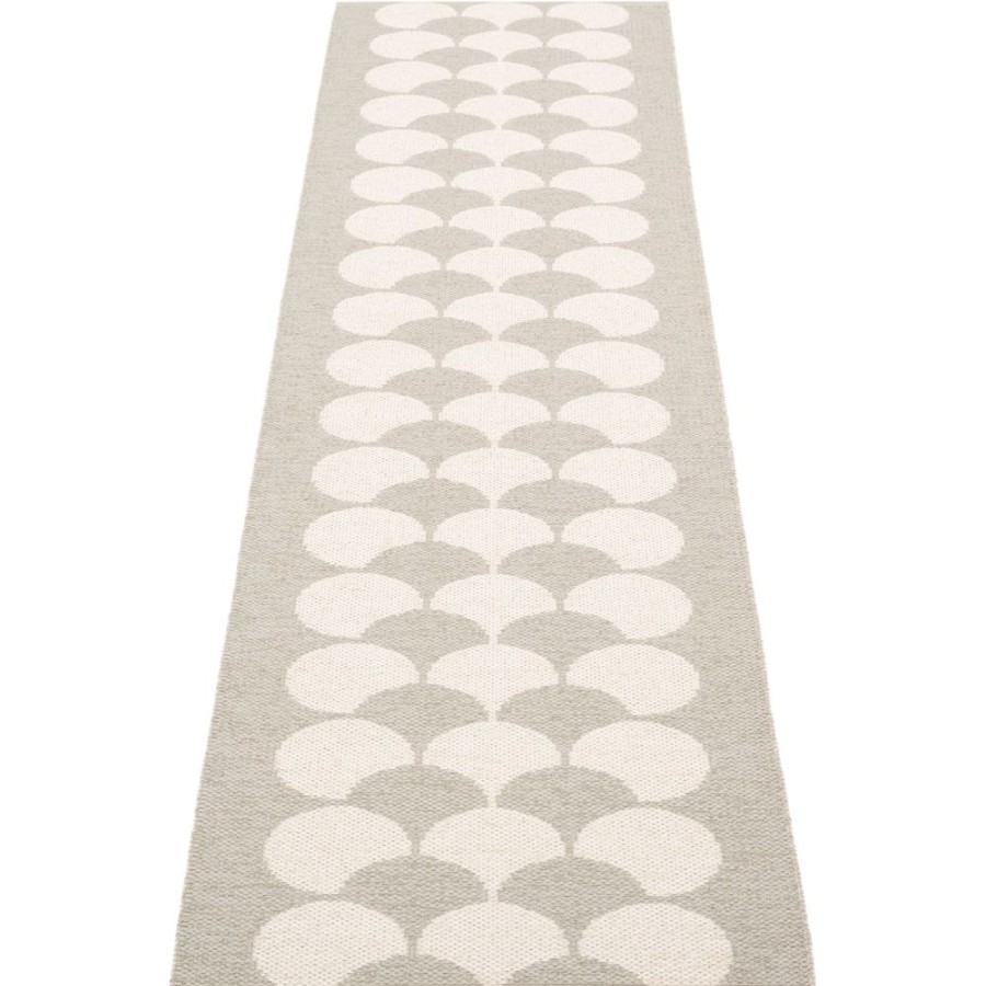 Mattor Pappelina Plastmattor | Poppy Matta Linen/Vanilla, 70X250 Cm